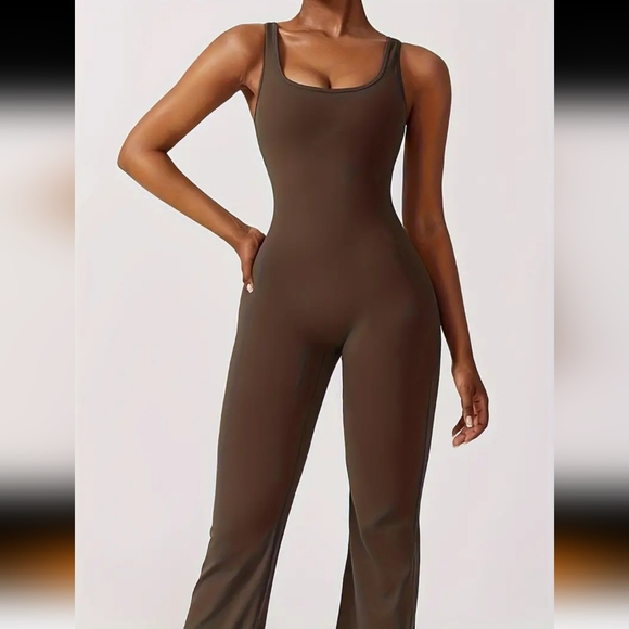 🤎🤎 Viral Jumpsuit 🤎🤎 - Picture 2 of 2